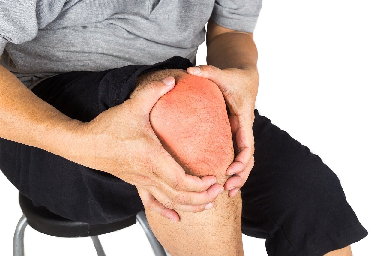 USG stawu kolanowego – kiedy warto wykonać badanie?